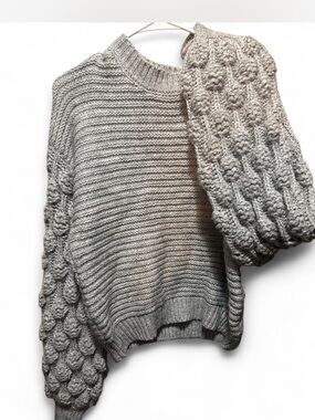 Harper heritage Gray Cable Balloon Sleeve  Sweater